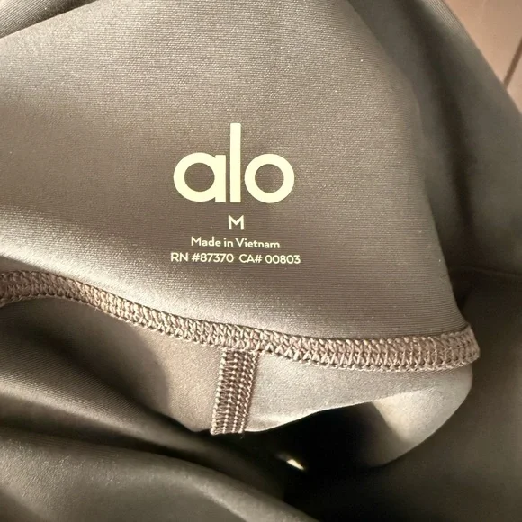 ALO Yoga AirLift High Waist Leggings 7/8th Length Medium Charcoal Gray - Picture 5 of 5